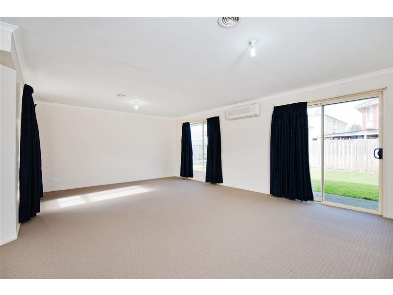 14 Harvest Way, Werribee VIC 3030