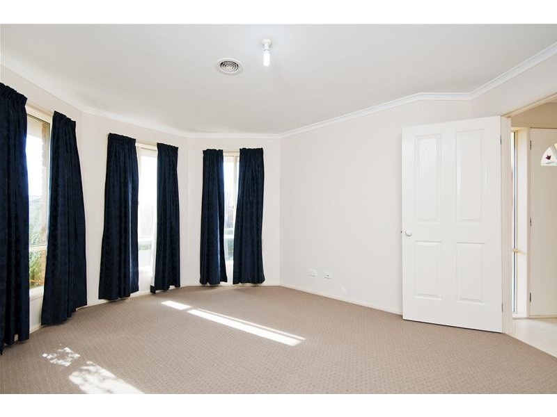 14 Harvest Way, Werribee VIC 3030