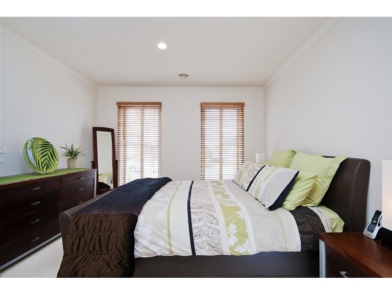 28 Penny Crescent, Hoppers Crossing VIC 3029