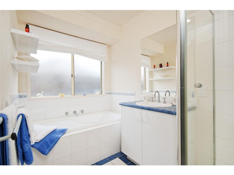 28 Penny Crescent, Hoppers Crossing VIC 3029