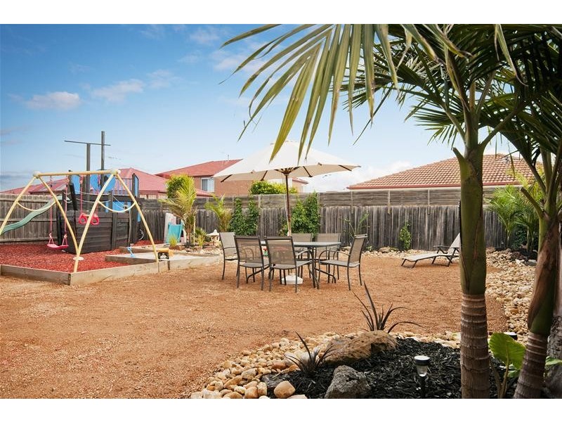 28 Penny Crescent, Hoppers Crossing VIC 3029