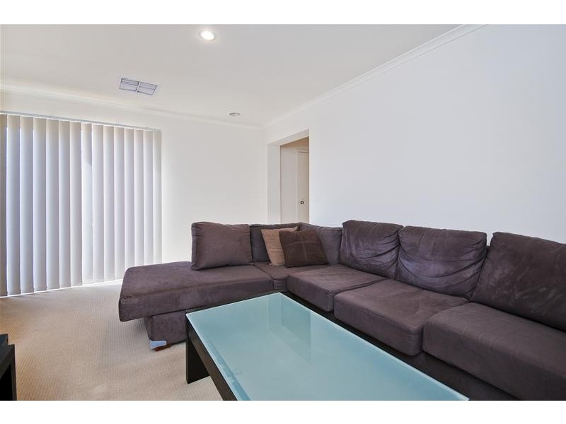 68 Edgevale Way, Tarneit VIC 3029