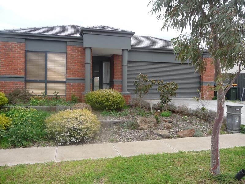 16 Desert Gum Terrace, Wyndham Vale VIC 3024