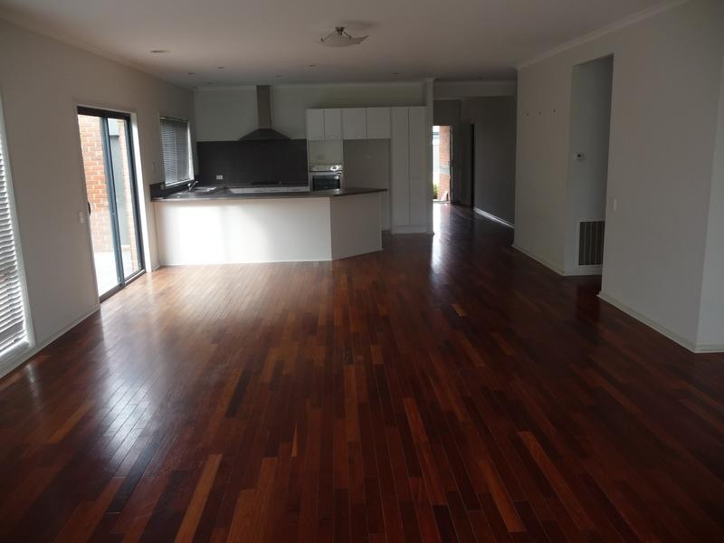 16 Desert Gum Terrace, Wyndham Vale VIC 3024