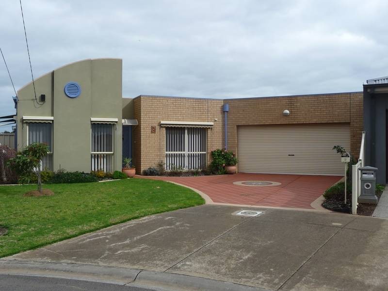 9 Eileen Court, Werribee VIC 3030