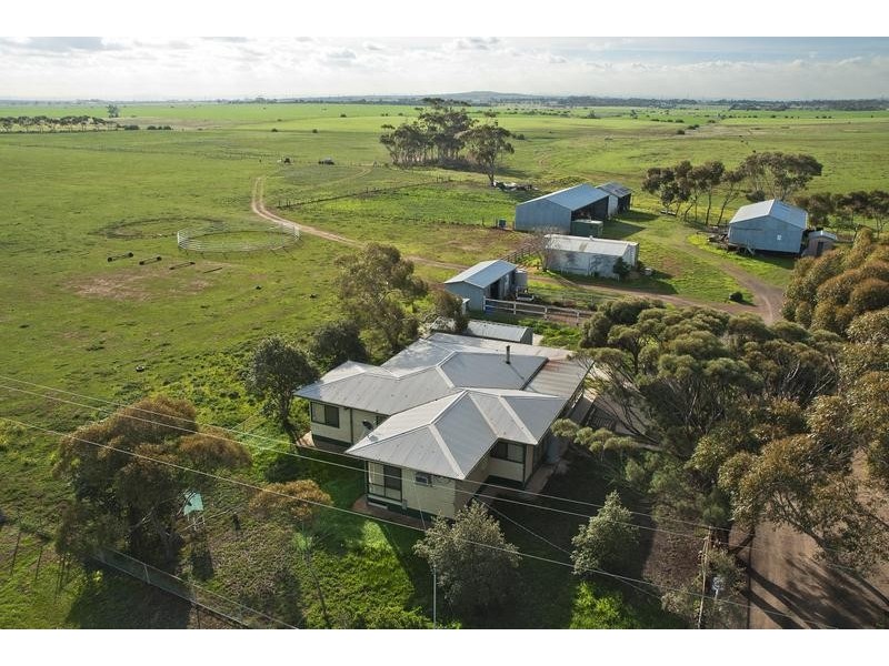990 Sayers Rd, Tarneit VIC 3029