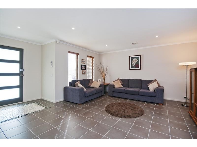 9 Parvum Way, Wyndham Vale VIC 3024