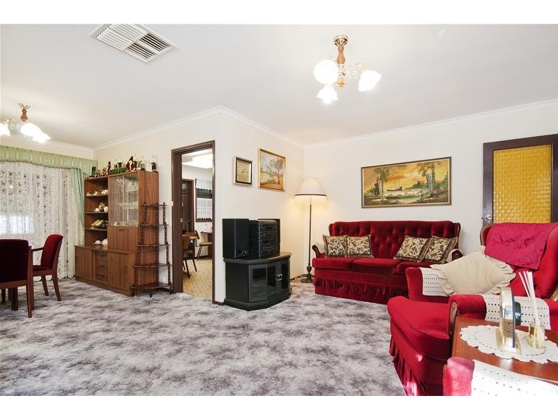 61 Woodville Park Drive, Hoppers Crossing VIC 3029