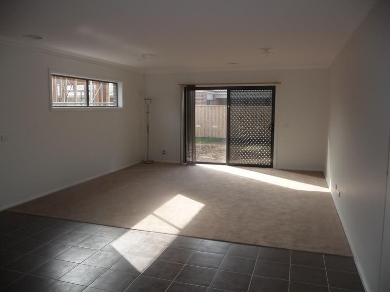 50 Crossway Avenue, Tarneit VIC 3029