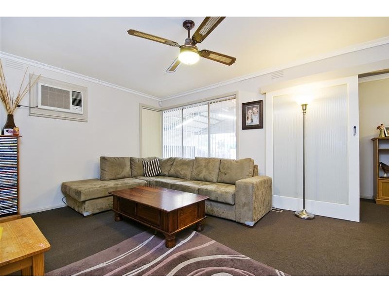 17 Herbert Avenue, Hoppers Crossing VIC 3029