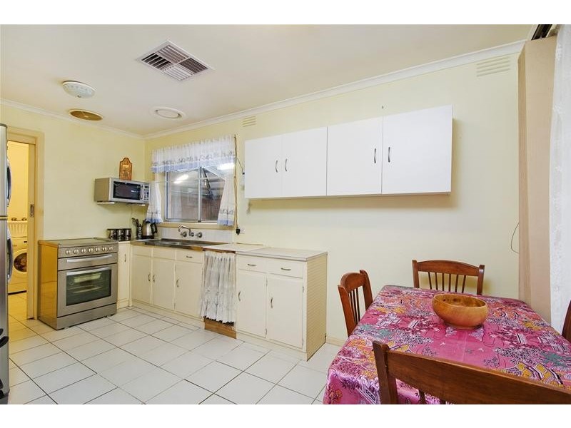17 Herbert Avenue, Hoppers Crossing VIC 3029