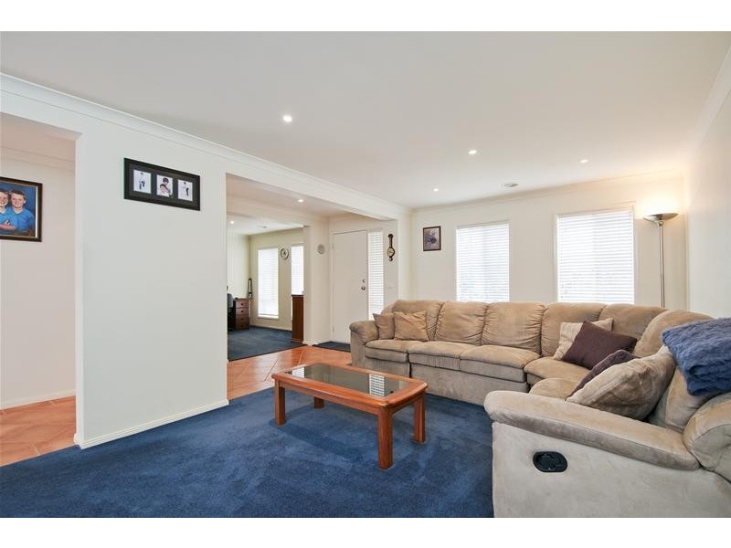 13 Simon Court, Werribee VIC 3030