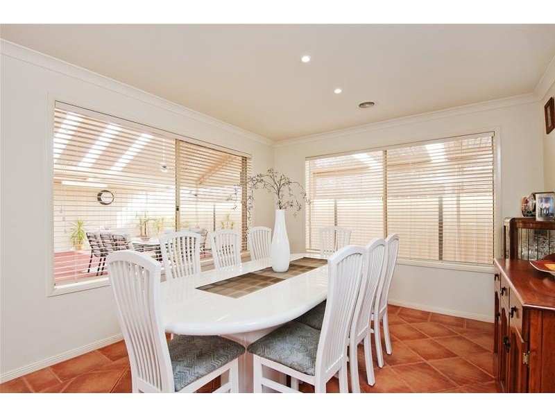 13 Simon Court, Werribee VIC 3030