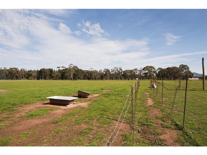 45 Shaws Road, Little River VIC 3211