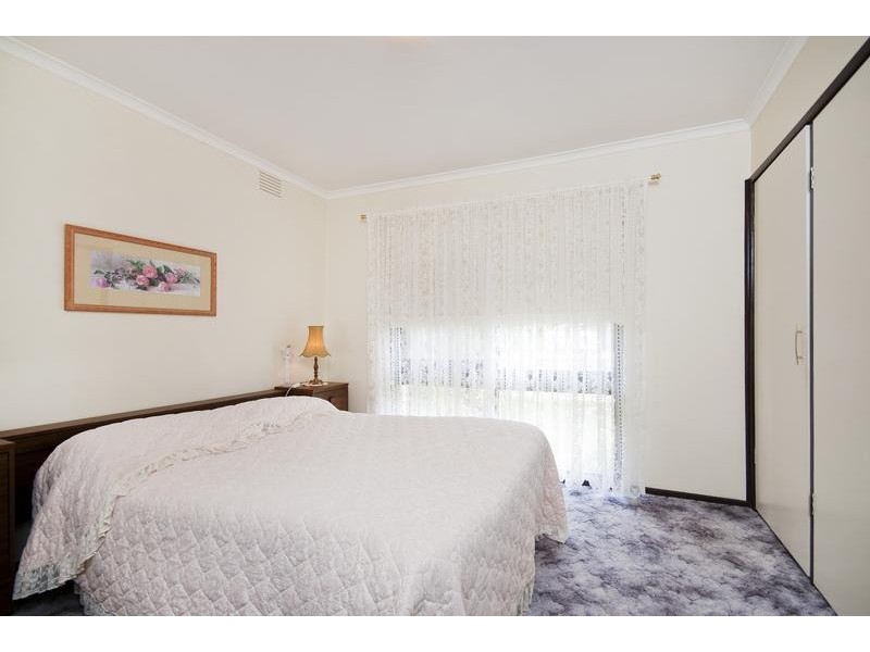 61 Woodville Park Dr, Hoppers Crossing VIC 3029