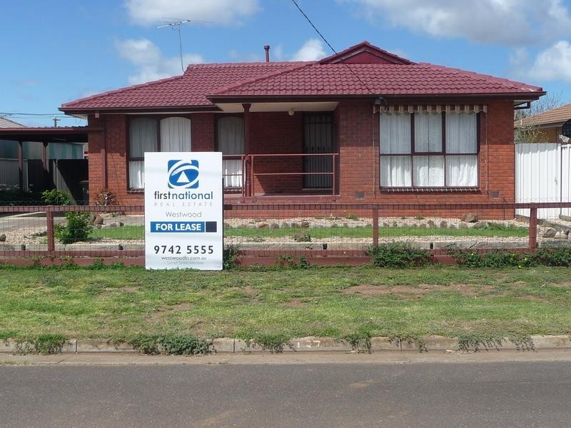 4 Prouse Place, Werribee VIC 3030