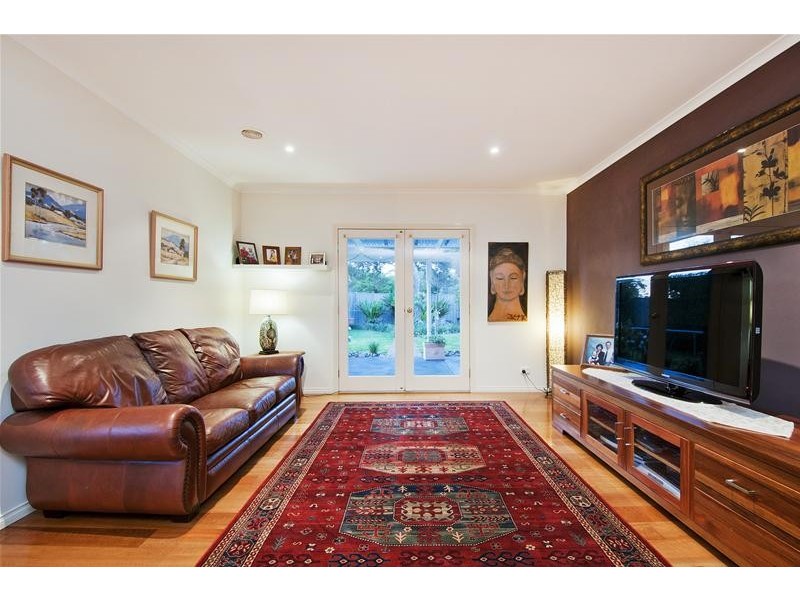 15 McPherson Place, Werribee VIC 3030