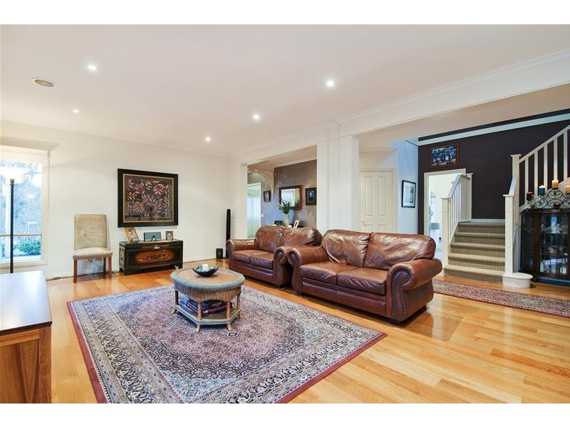 15 McPherson Place, Werribee VIC 3030