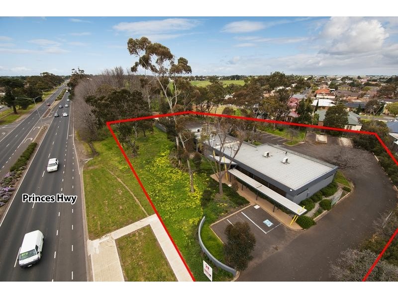 22 Princes Hwy, Werribee VIC 3030