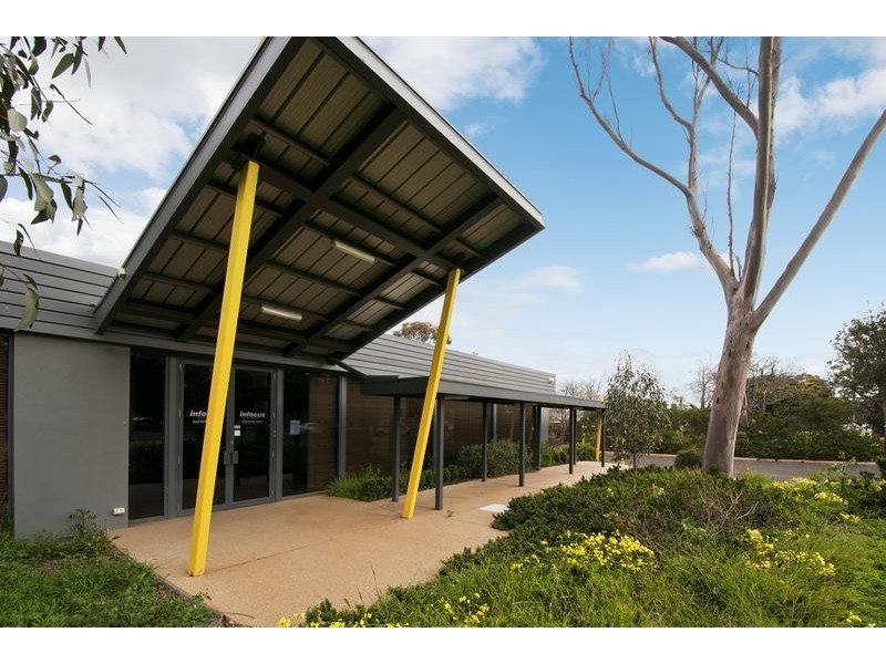22 Princes Hwy, Werribee VIC 3030