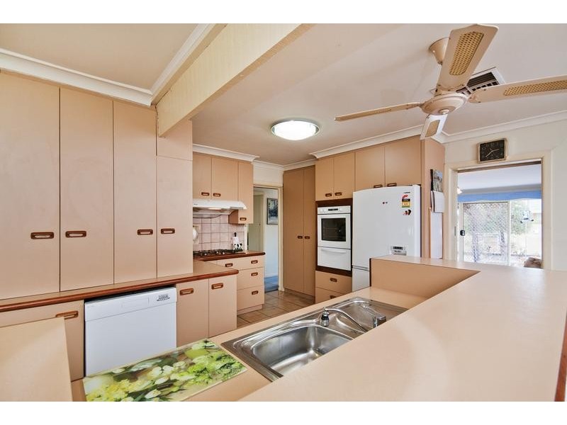 21 Thompson Crt, Werribee VIC 3030