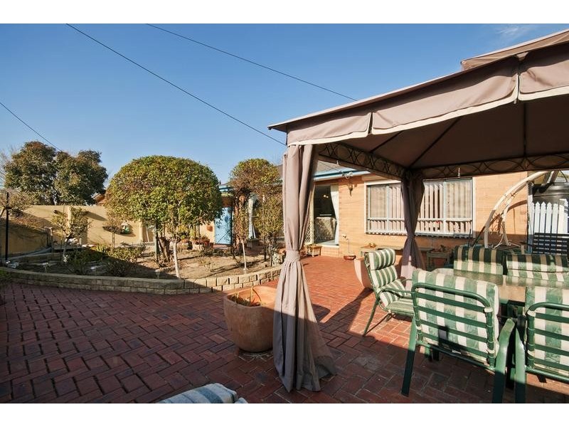 21 Thompson Crt, Werribee VIC 3030