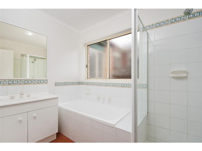 9 Cantal Court, Hoppers Crossing VIC 3029