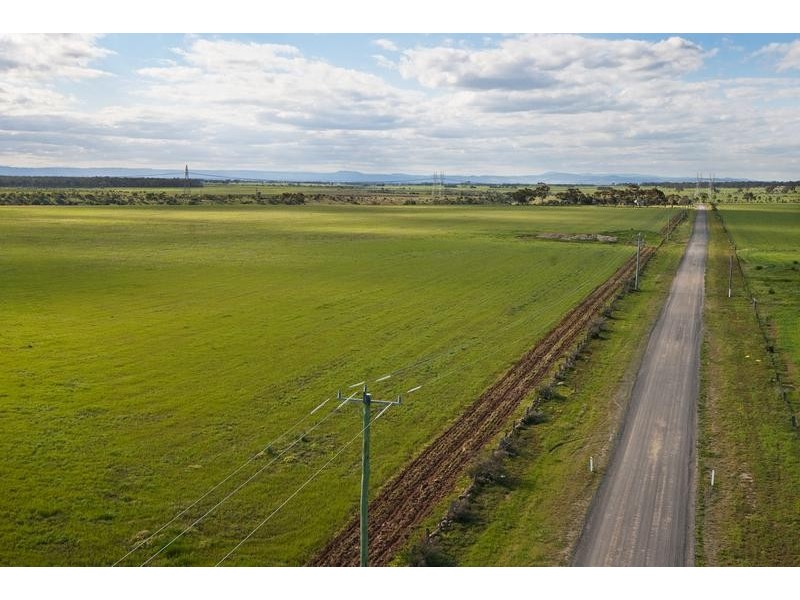 215 Dukelows Road, Mount Cottrell VIC 3024