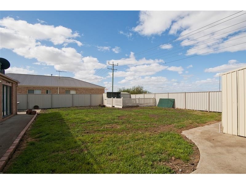 25 Glencoe Avenue, Truganina VIC 3029