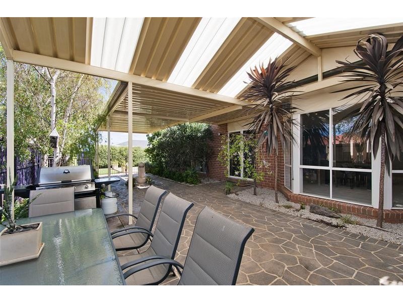 220 Wattle Avenue, Werribee VIC 3030