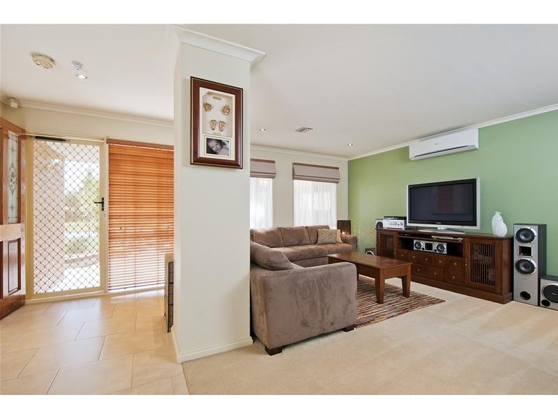 12 Connor Place, Hoppers Crossing VIC 3029