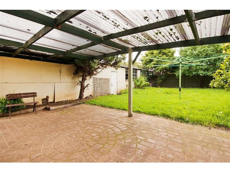 8 Bolwell Street, Werribee VIC 3030