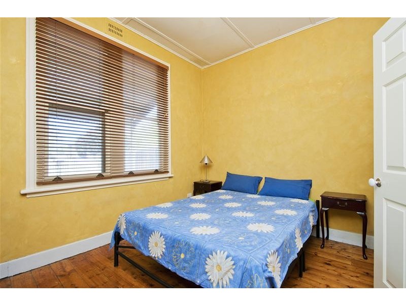 8 Bolwell Street, Werribee VIC 3030