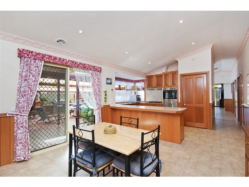 45 Thomas Carr Drive, Tarneit VIC 3029