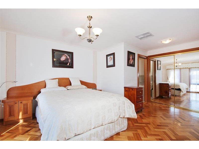 45 Thomas Carr Drive, Tarneit VIC 3029