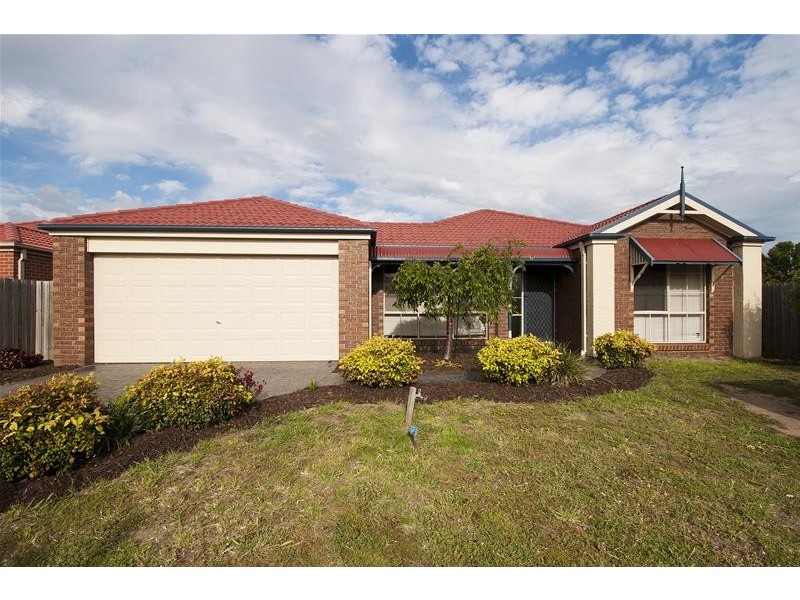 17 Chestnut Grove, Werribee VIC 3030