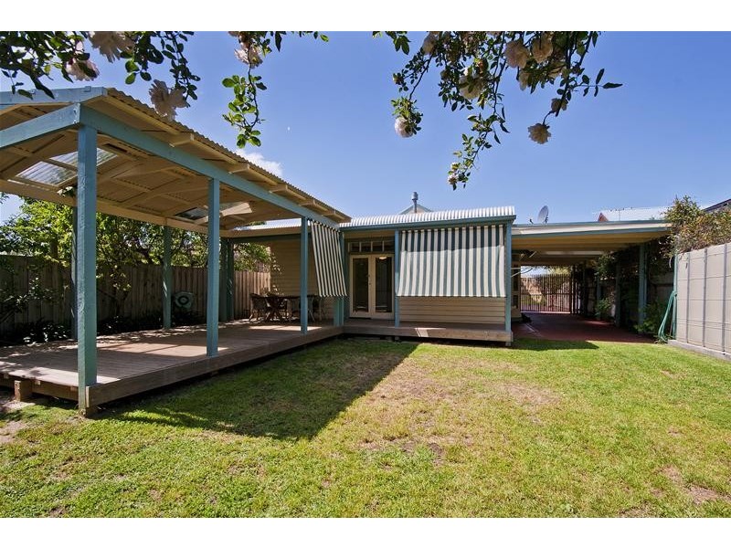 18 Cottrell Street, Werribee VIC 3030