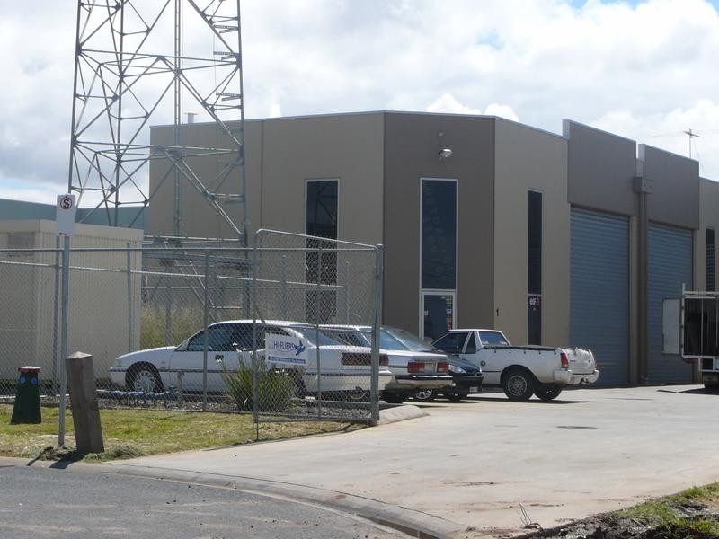 1/7 Nevada Crt, Hoppers Crossing VIC 3029