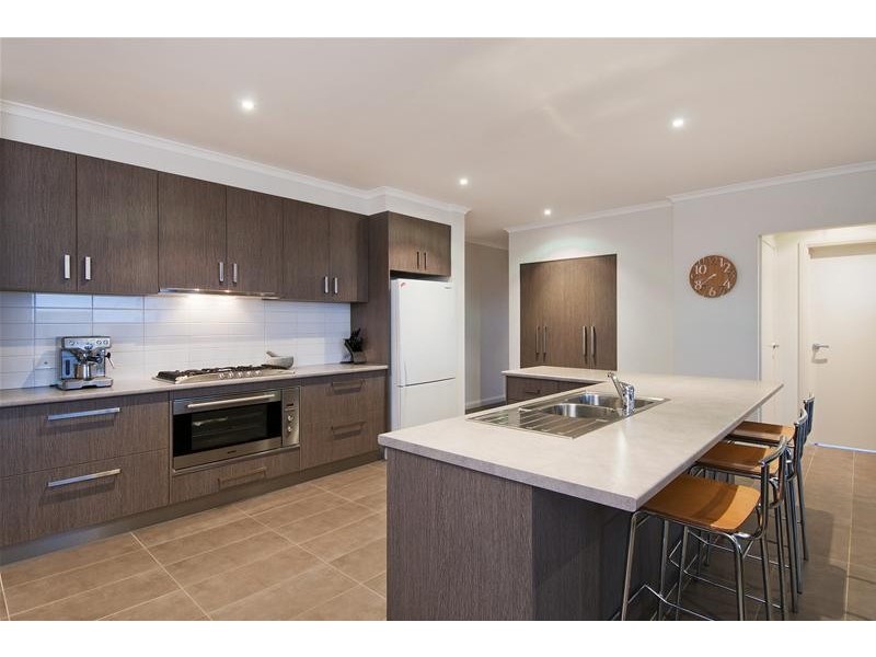 9 Tedesco Court, Werribee VIC 3030