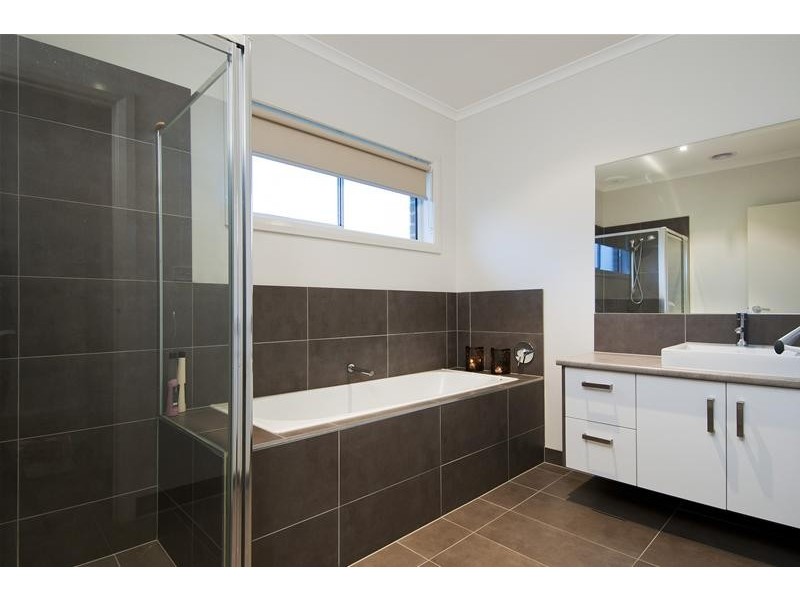 9 Tedesco Court, Werribee VIC 3030