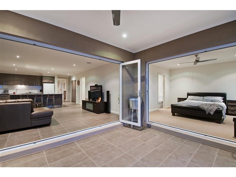 9 Tedesco Court, Werribee VIC 3030