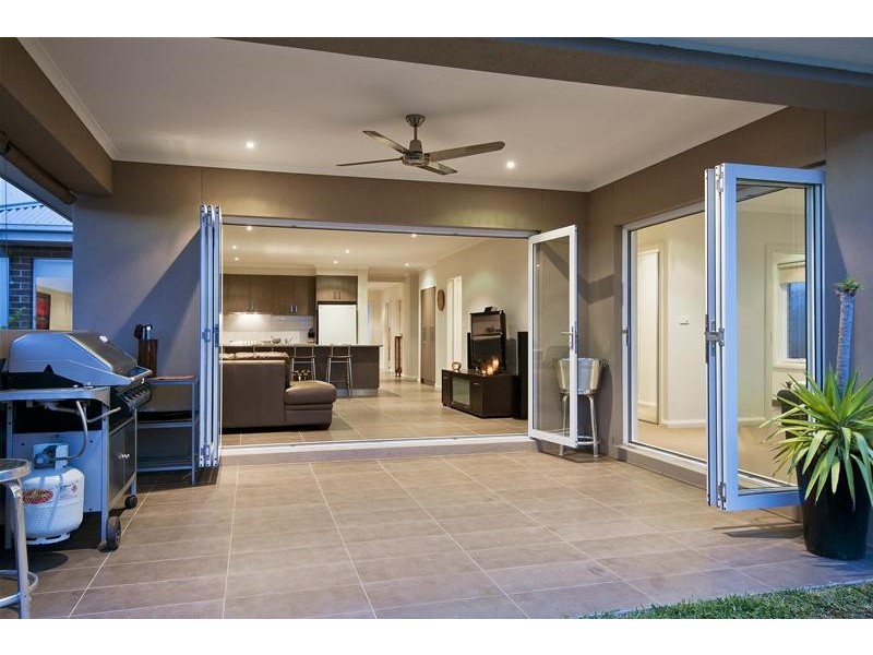 9 Tedesco Court, Werribee VIC 3030