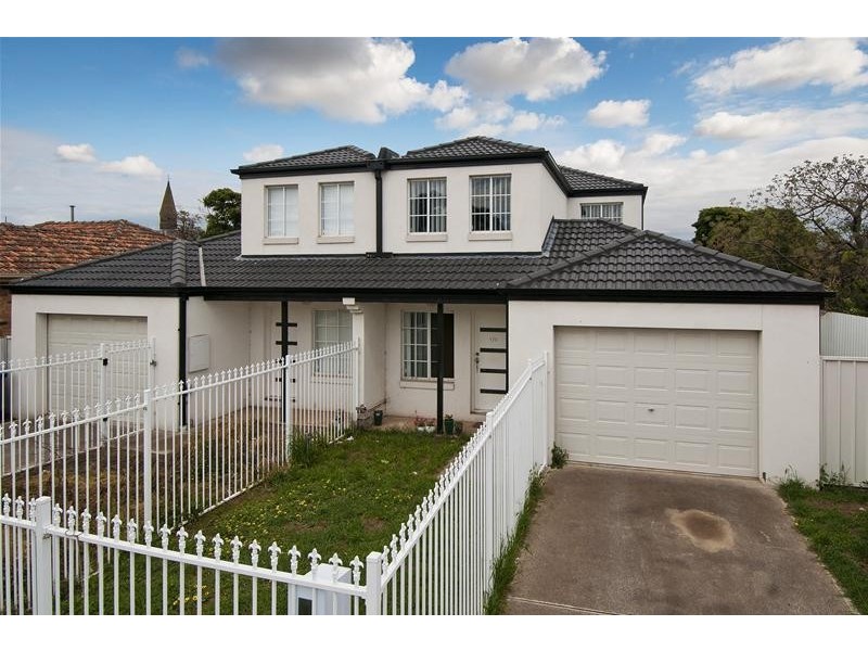 2/7 Pine Avenue, Werribee VIC 3030