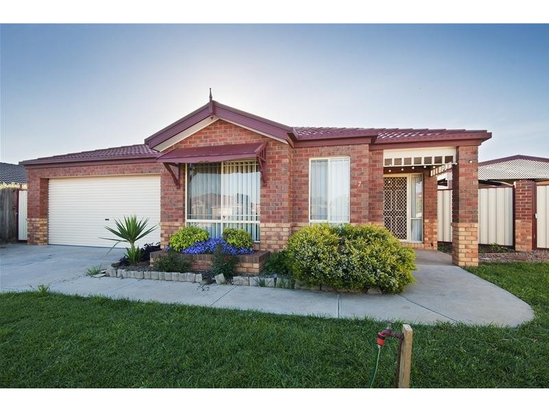 7 Loire Close, Hoppers Crossing VIC 3029