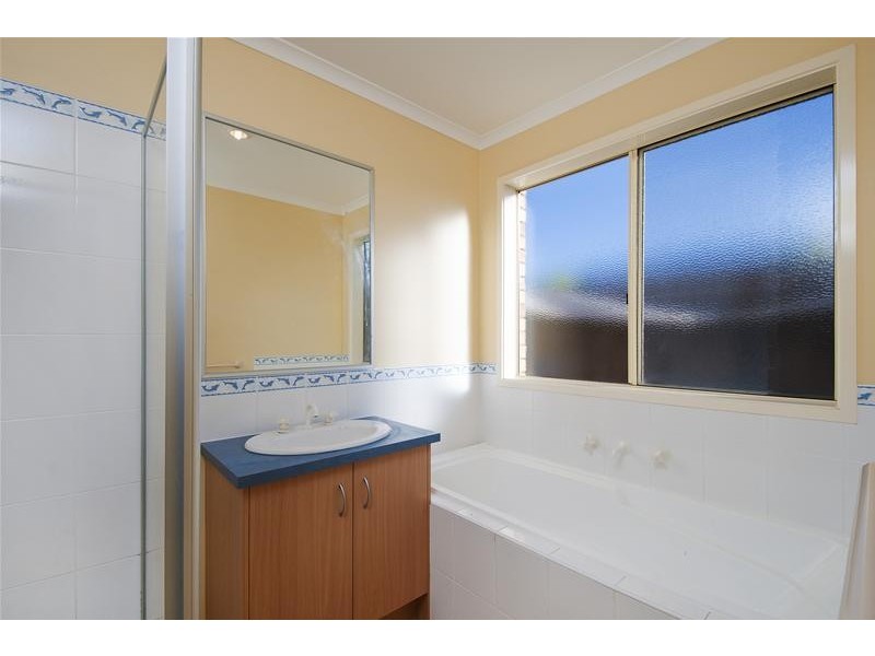 7 Loire Close, Hoppers Crossing VIC 3029