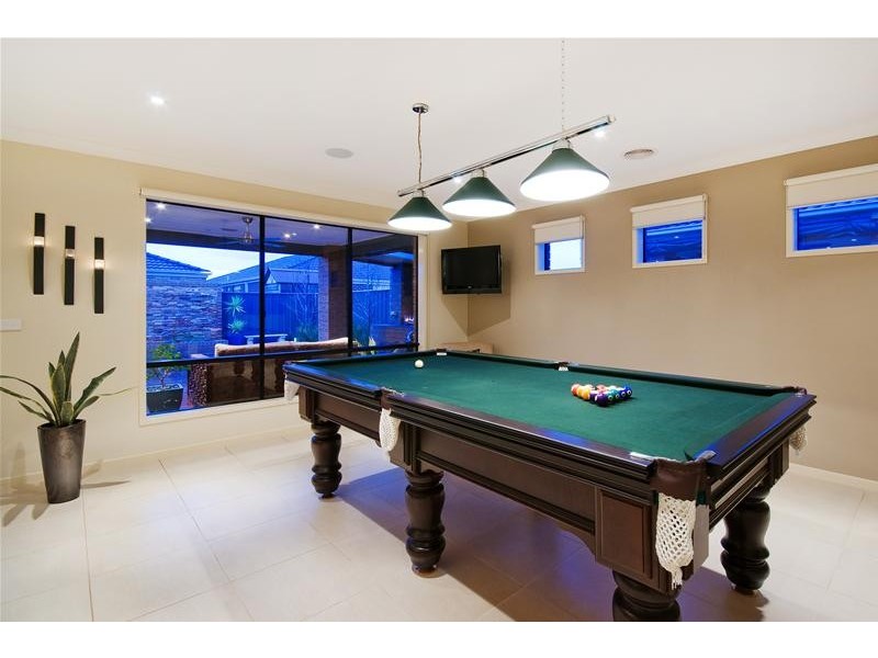 99 Manor Lakes Boulevard, Wyndham Vale VIC 3024