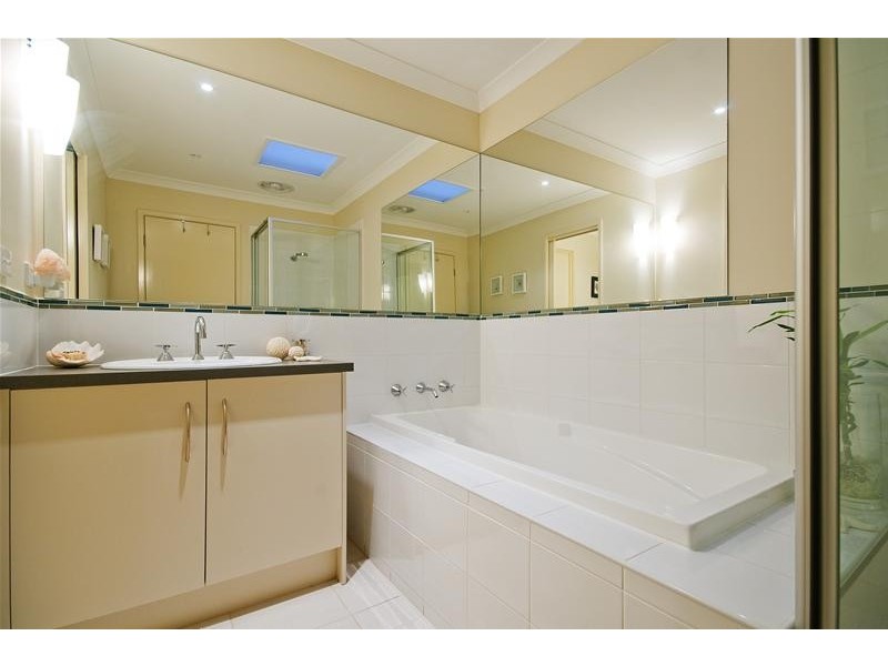 99 Manor Lakes Boulevard, Wyndham Vale VIC 3024