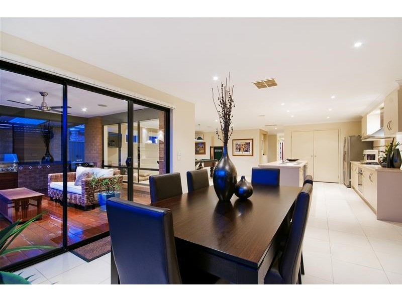 99 Manor Lakes Boulevard, Wyndham Vale VIC 3024