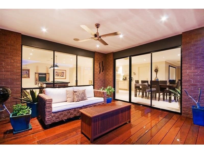 99 Manor Lakes Boulevard, Wyndham Vale VIC 3024