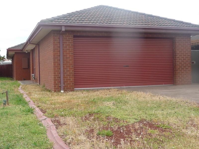 10 Marion Walk, Hoppers Crossing VIC 3029